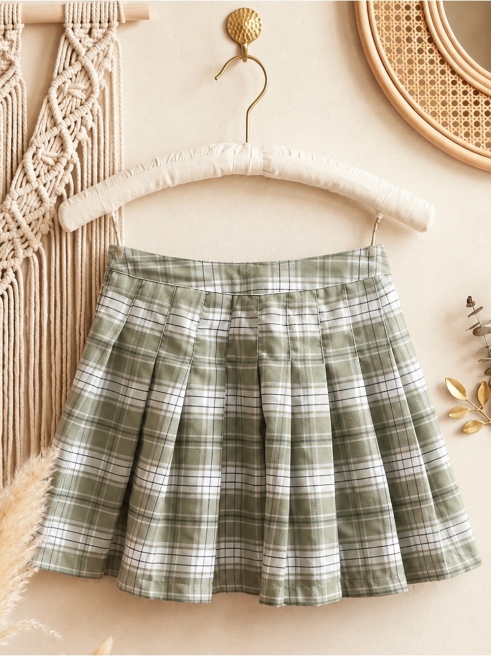 Forever 21 Olive Green Plaid Pleated Mini Skirt